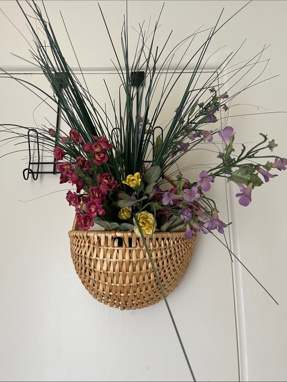 VinWoven Half Moon Wall Basket
